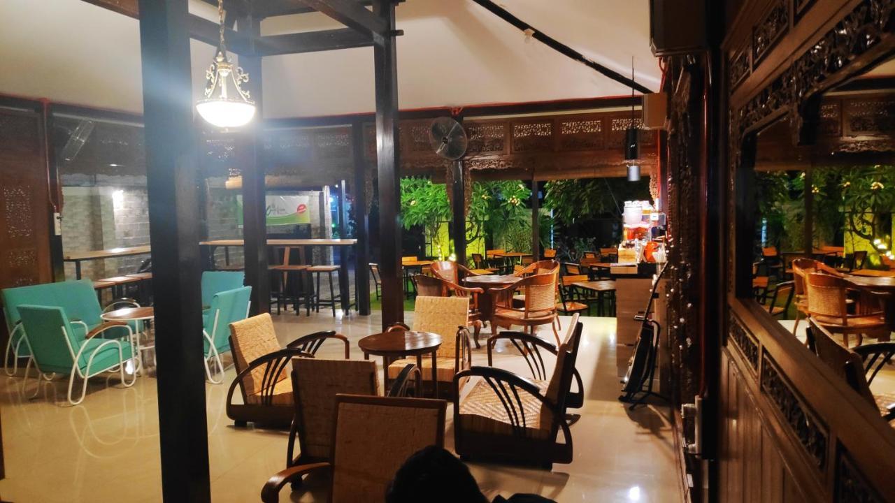 Omah Nayan Hotel Maguwo Ngoại thất bức ảnh