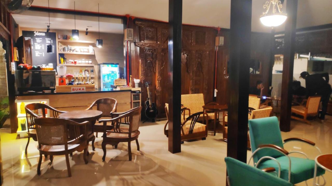 Omah Nayan Hotel Maguwo Ngoại thất bức ảnh