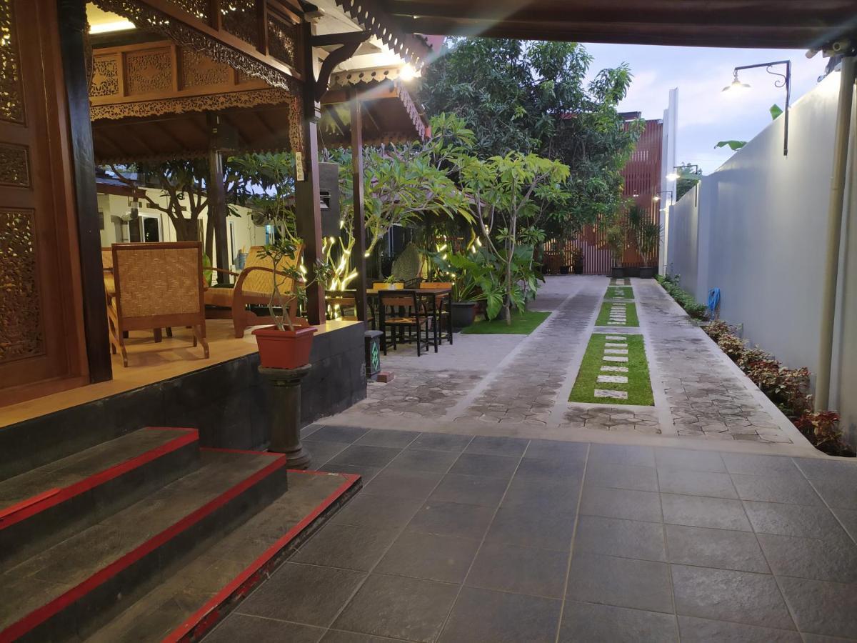 Omah Nayan Hotel Maguwo Ngoại thất bức ảnh