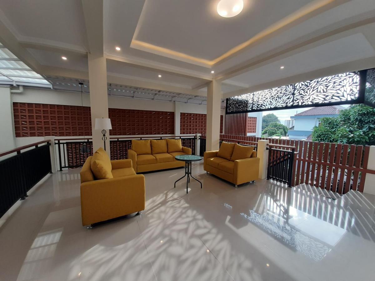 Omah Nayan Hotel Maguwo Ngoại thất bức ảnh