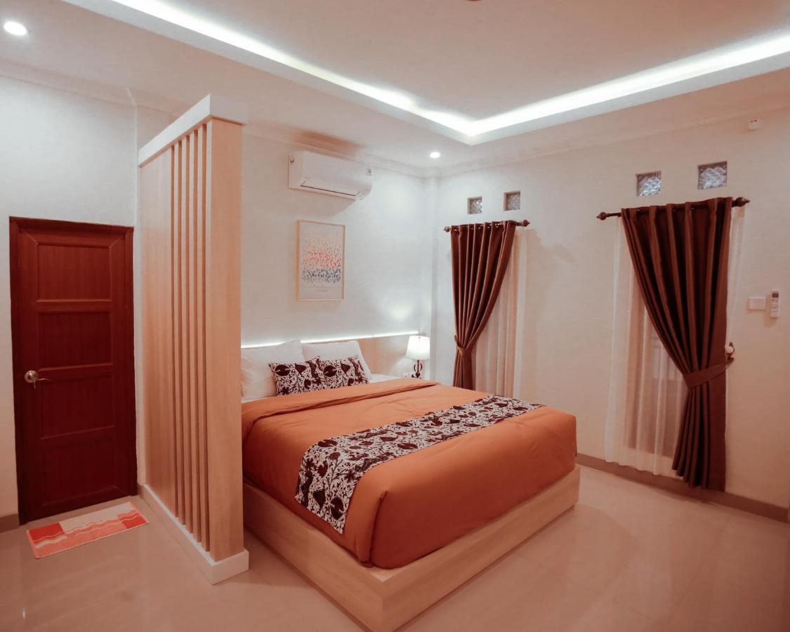 Omah Nayan Hotel Maguwo Ngoại thất bức ảnh