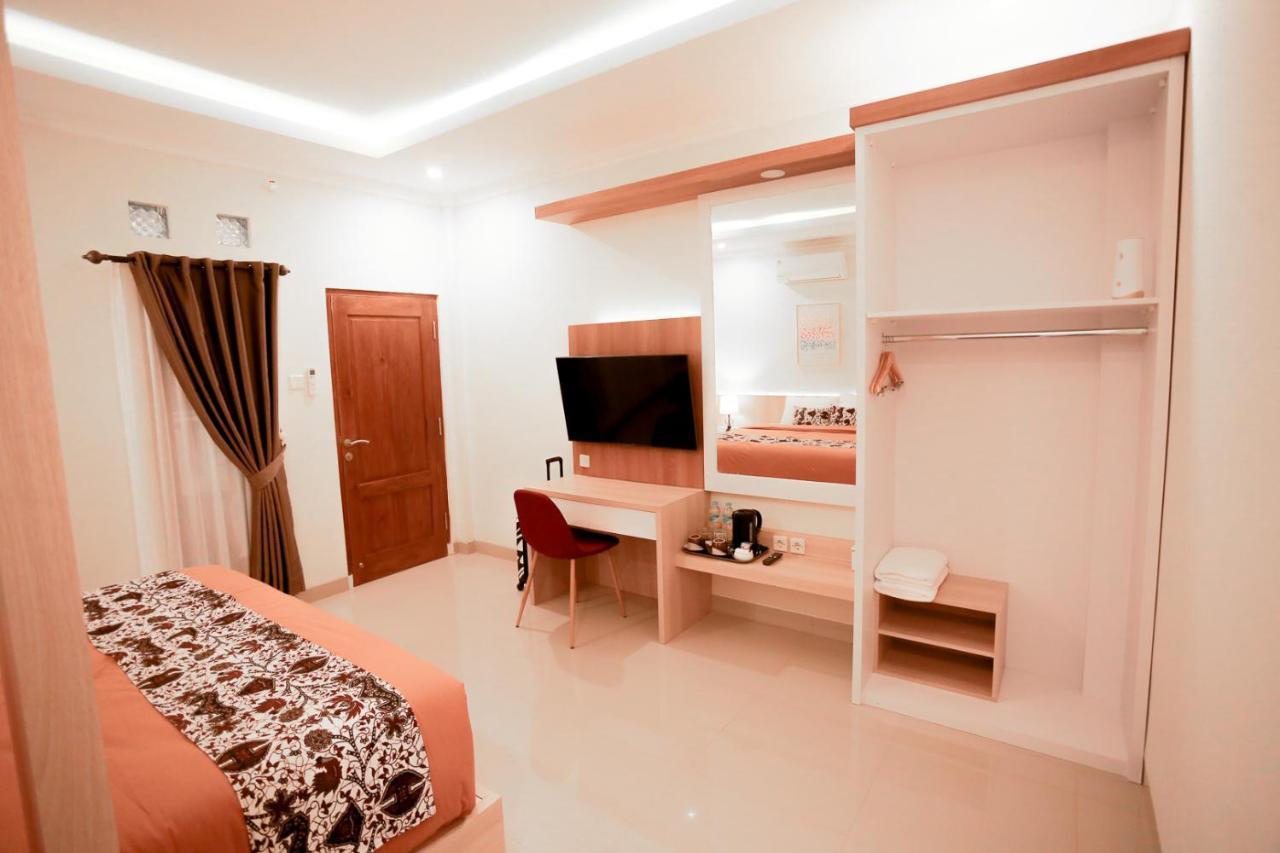 Omah Nayan Hotel Maguwo Ngoại thất bức ảnh