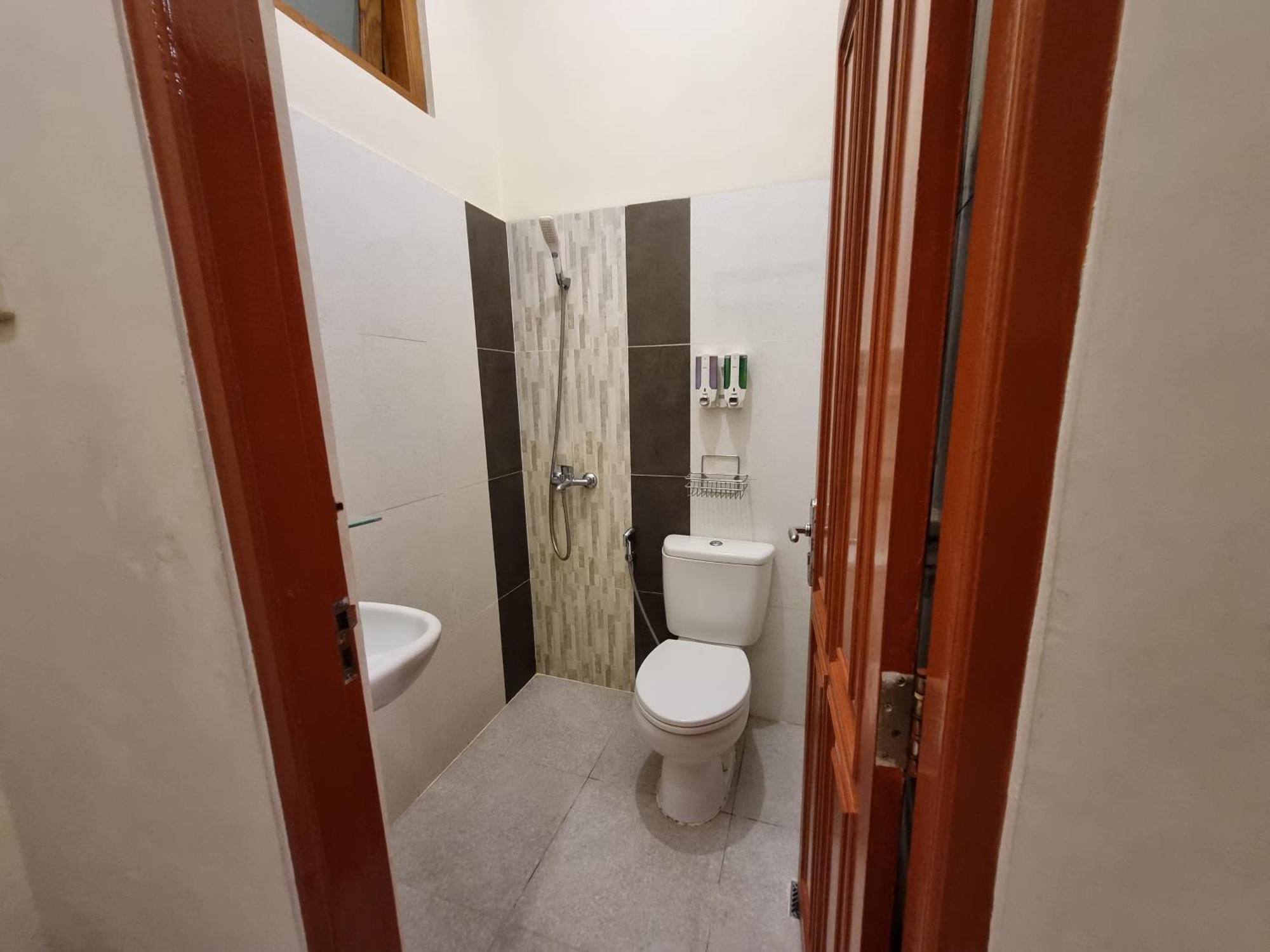 Omah Nayan Hotel Maguwo Ngoại thất bức ảnh