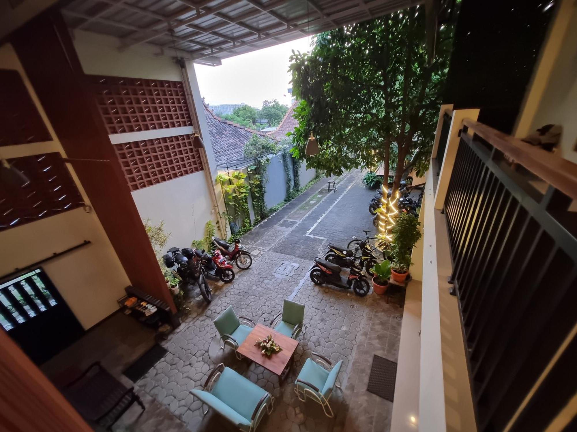 Omah Nayan Hotel Maguwo Ngoại thất bức ảnh