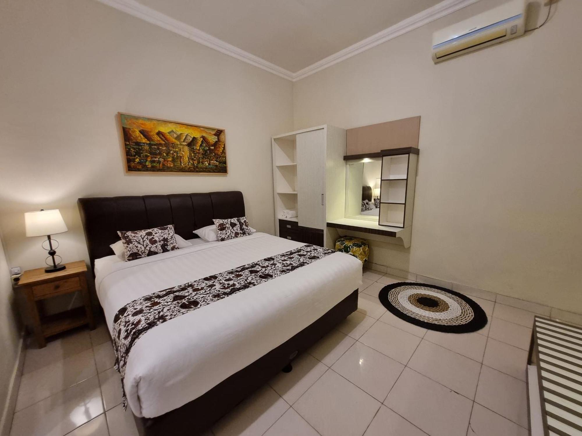 Omah Nayan Hotel Maguwo Ngoại thất bức ảnh
